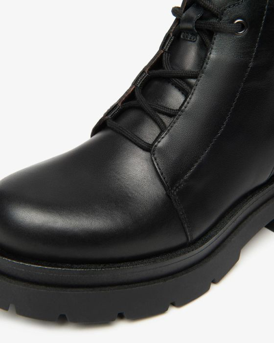 NeroGiardini - I514783D Black Zip Biker Boot