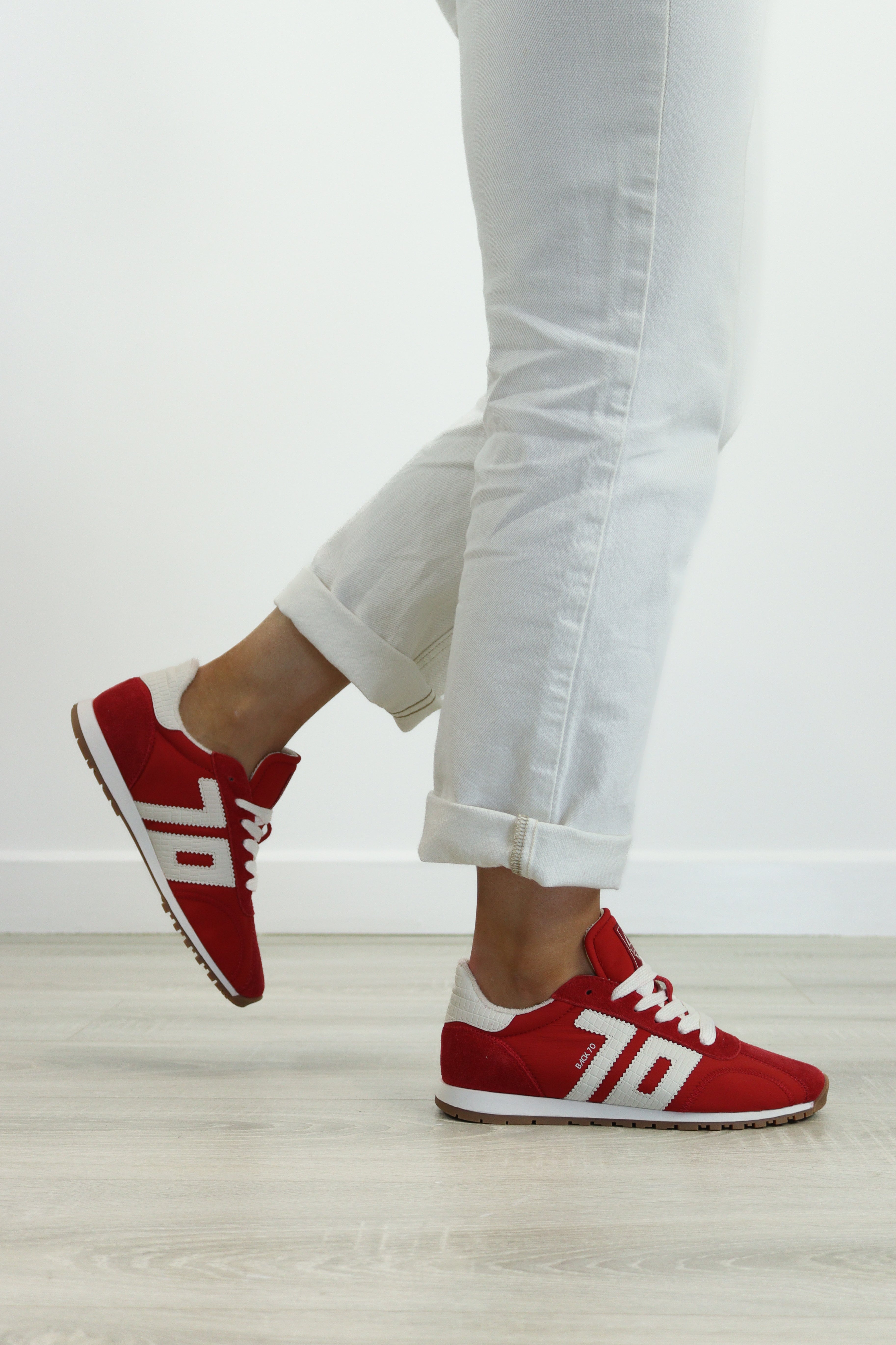 Back 70 - Asian Red Trainer