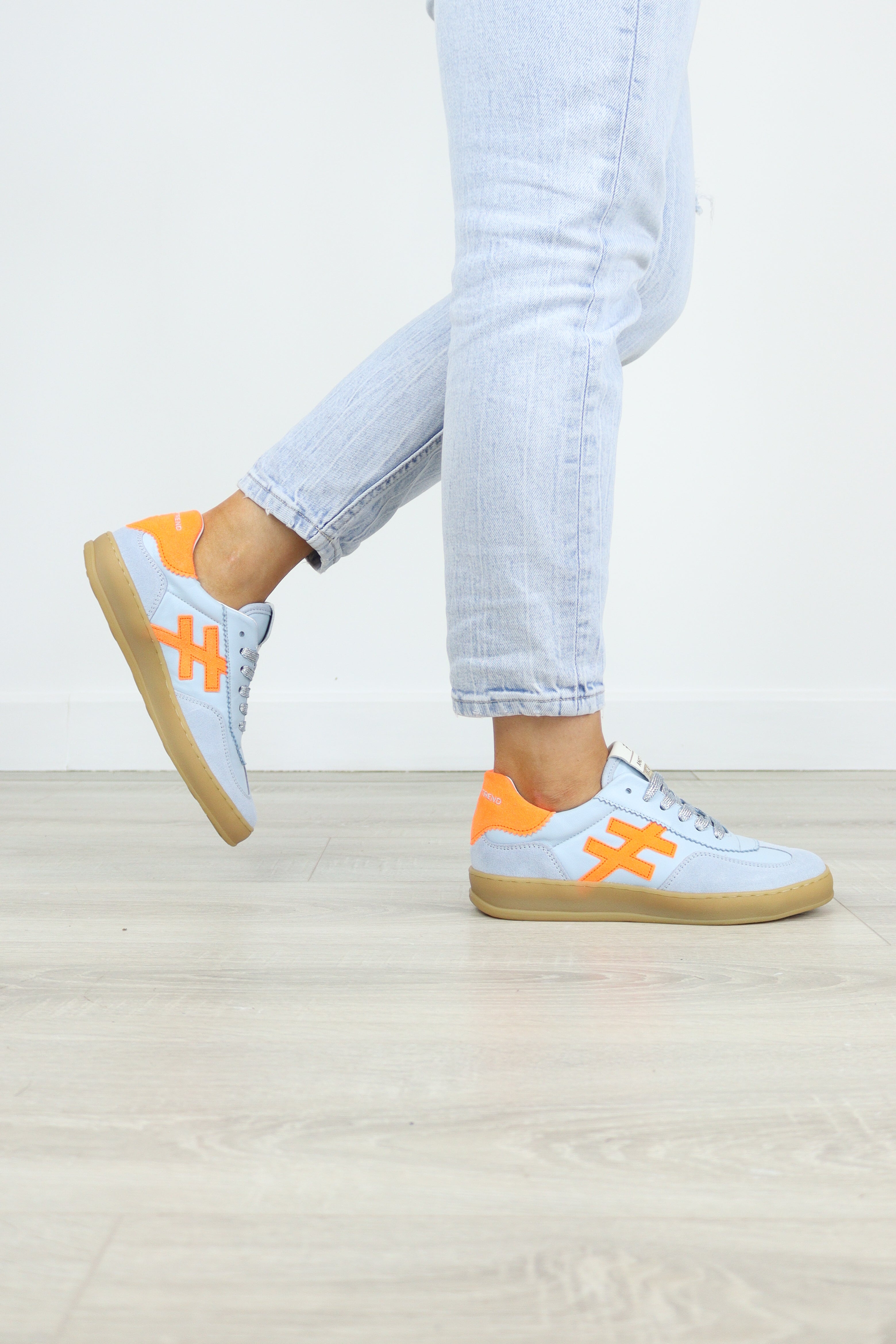 Another Trend - A032 [Sky] Blue and Orange Trainer