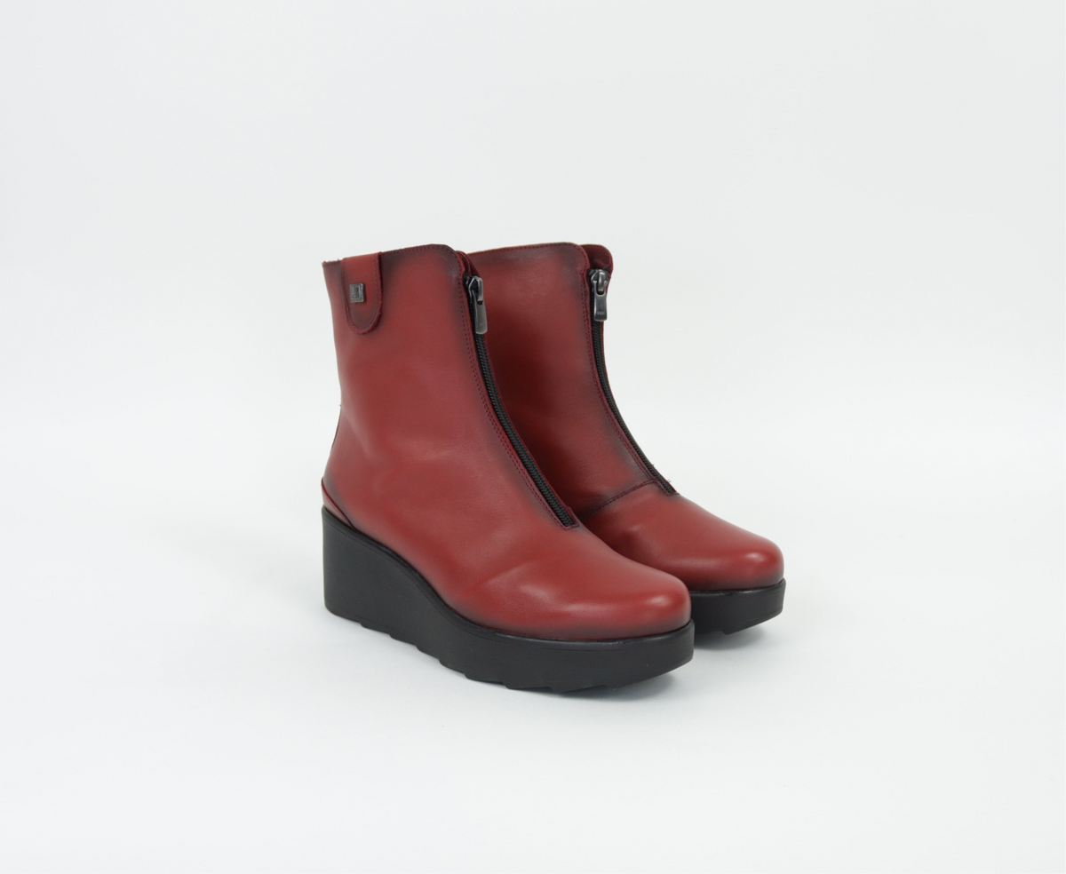 Jose Saenz - 6426 Red Zip Wedge Boot