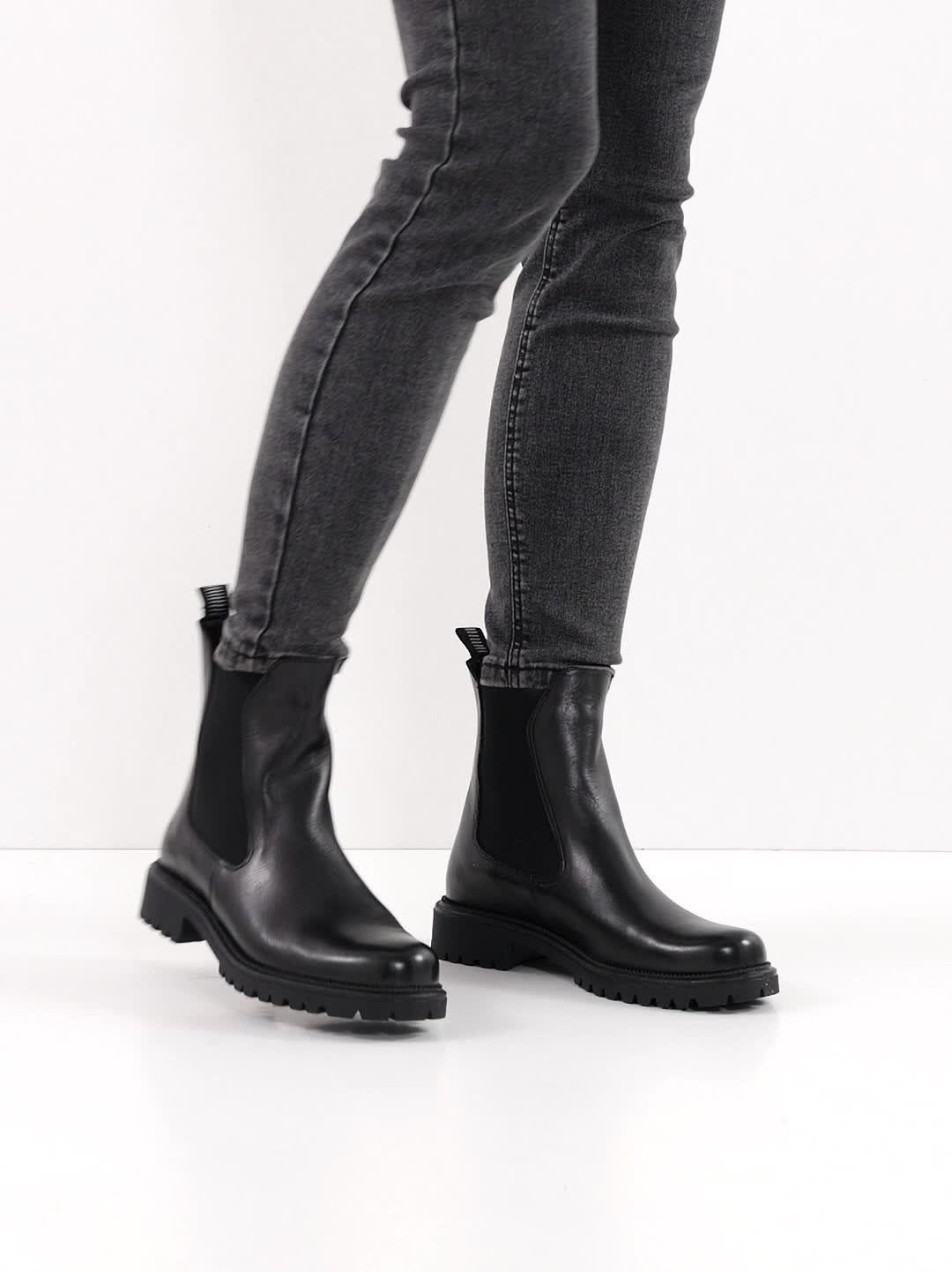 Tamaris - 25427 Black Chelsea Boot