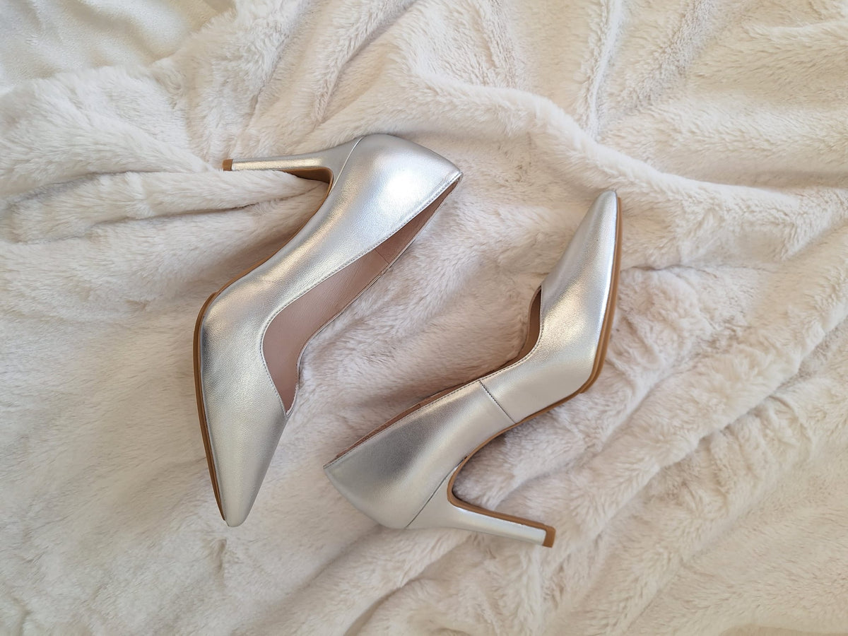 Lodi - Rabot Silver Leather Court Shoe