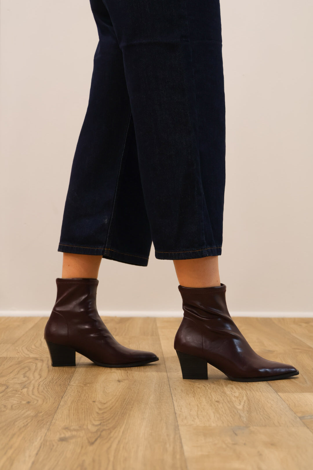 Miss Elastic - 78151 Burgundy Ankle Sock Boot