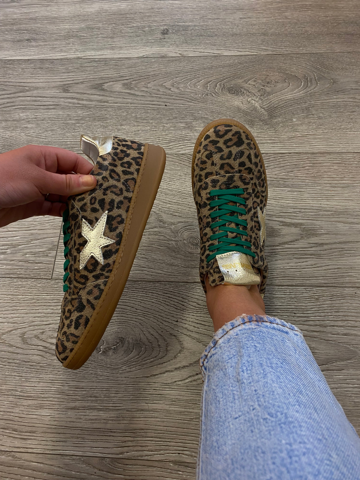 Meline - 525 R Leopard Trainer