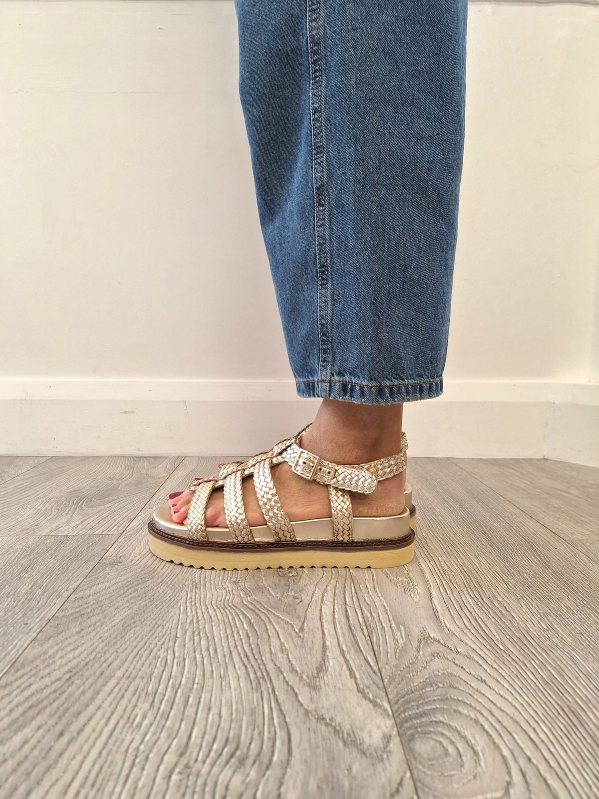 Carmela - 163030 Gold Weave Gladiator