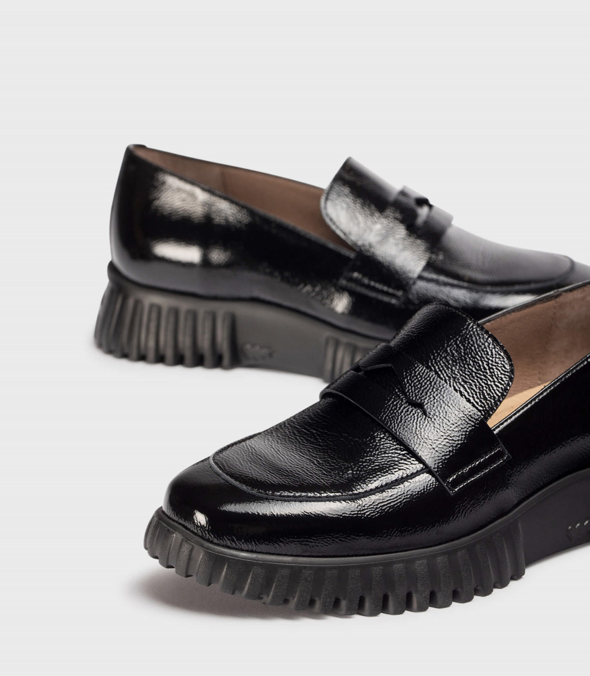 Wonders - A-4402 Black Patent Loafer