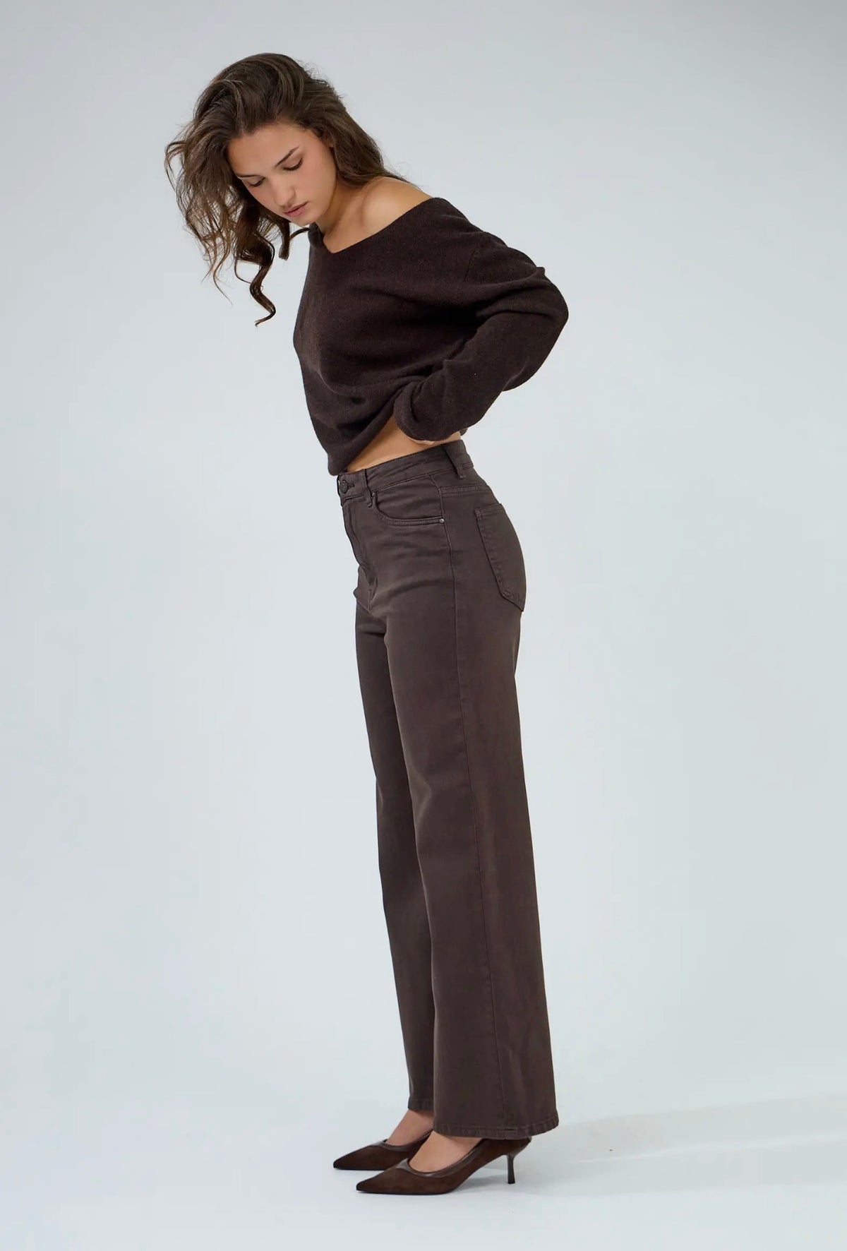 Anna - 6991 Chocolate Brown Barrel Jeans
