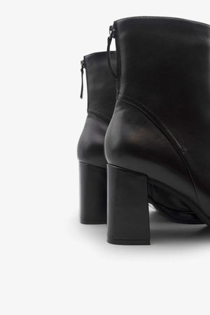 Regarde Le Ciel - Analisa Black Ankle Boot