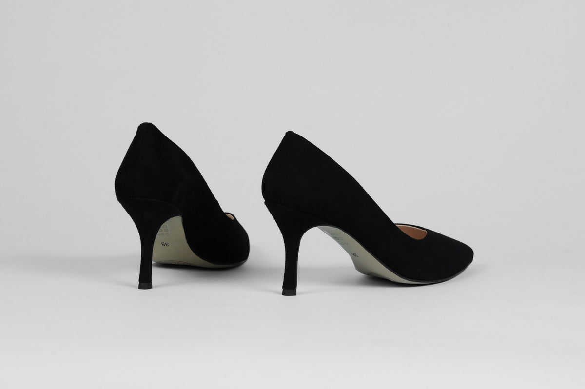 Rachels - Z6047 Black Suede V Court Shoe