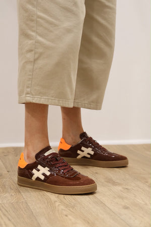 Another Trend - A032 Chatagne Brown/Burgundy Trainer