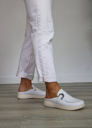 G Comfort - S 8621 White Mule