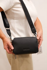 Marco Tozzi - 61103 Black Crossbody Bag