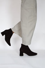 Wonders - I-9013 Brown Suede V Ankle Boot