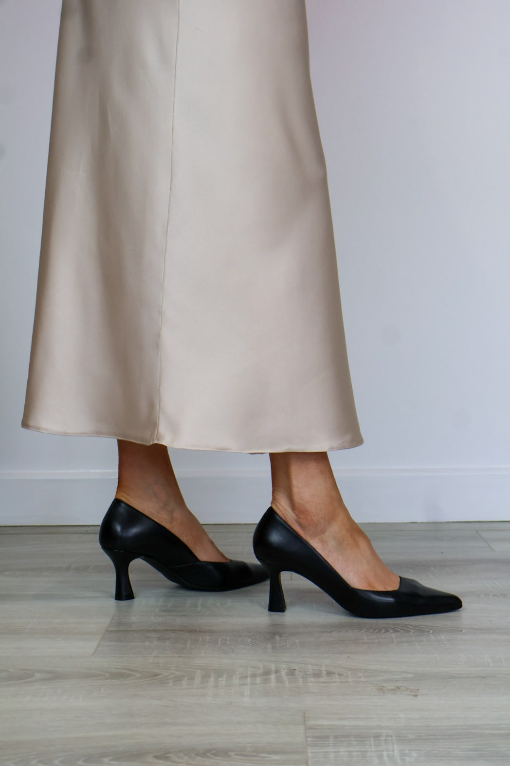 Lodi - Genuis Black Leather Court Shoe