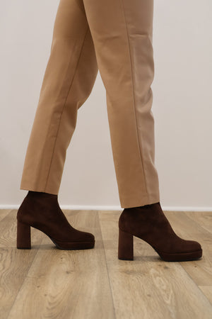 Miss Elastic - 77031 Brown Suede Platform Ankle Boot