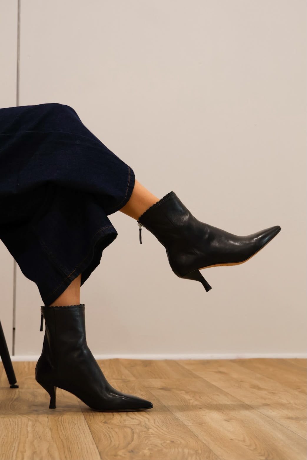 Pomme Dor - 6299 Black Ankle Boot
