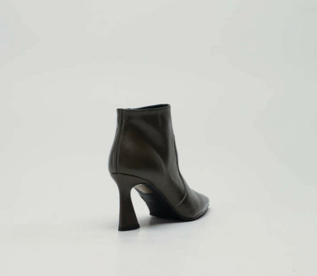 Lodi - Retis Black Leather Ankle Boot