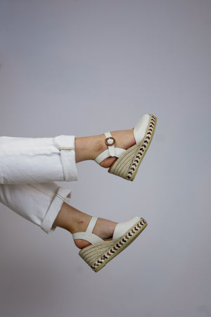 Viguera - 2317 Ivory Peeptoe Espadrille