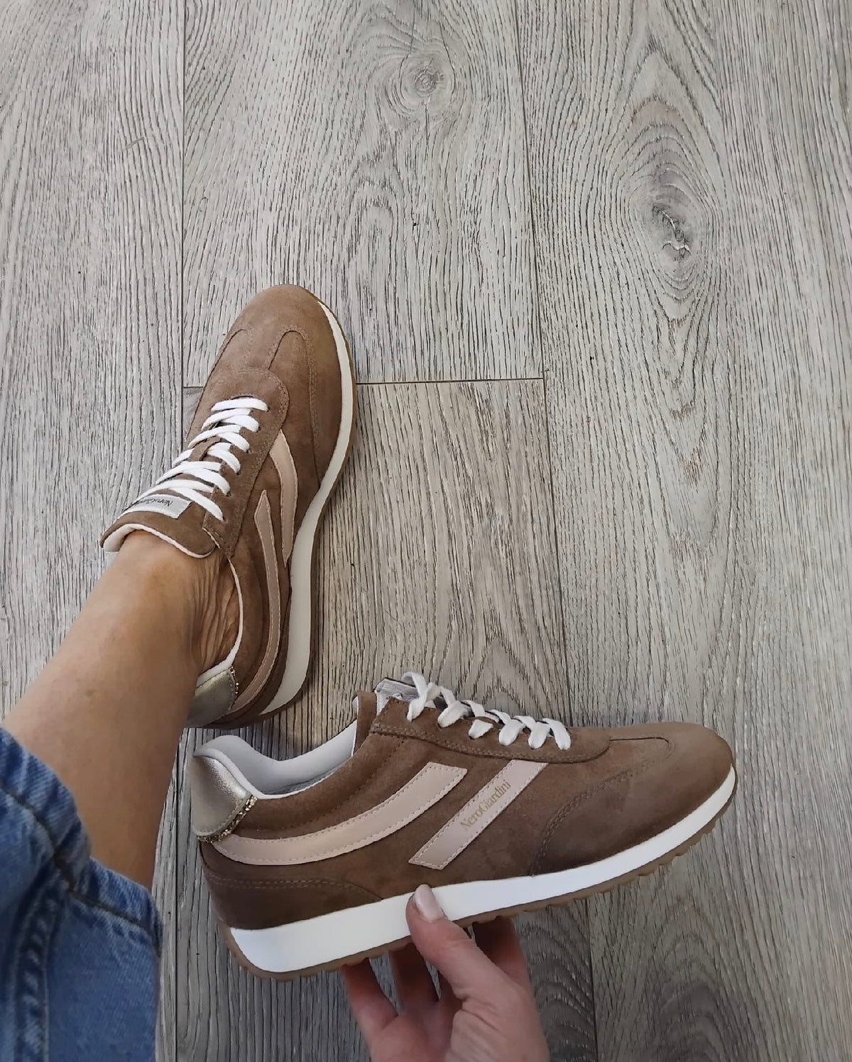 NeroGiardini - E615160D Brown Suede Trainer