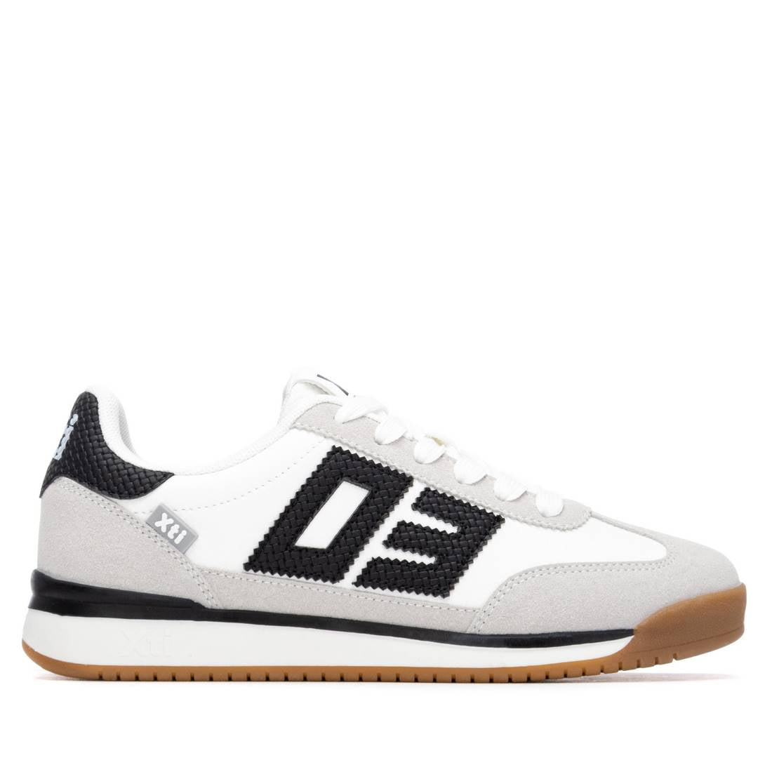 XTI - 140518 White & Grey Retro Trainer
