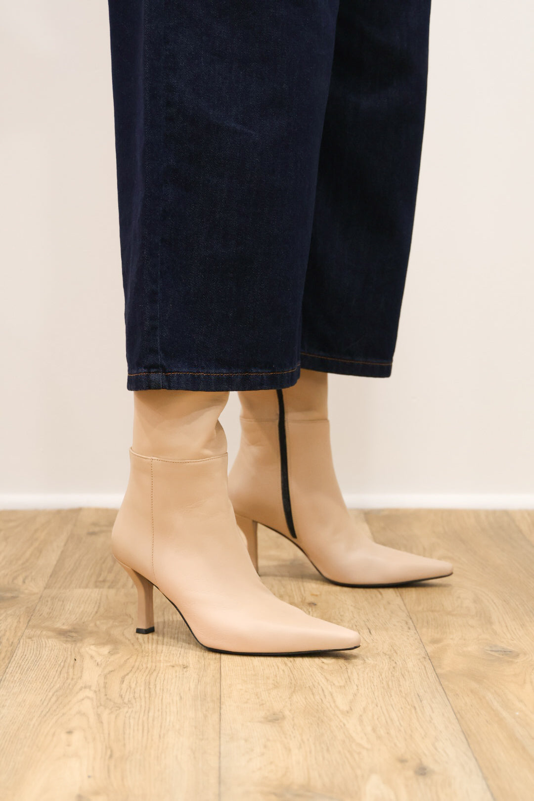 Rachels - Penny8 Beige Leather Knee High