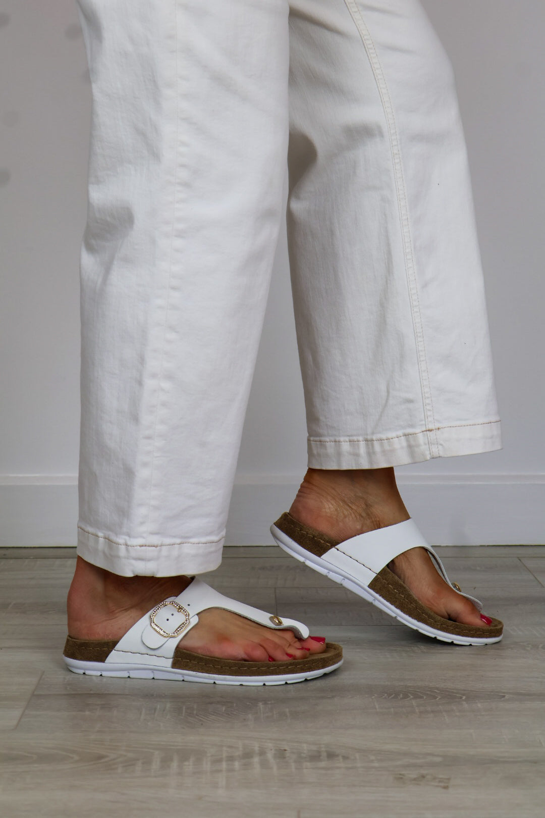 Rohde - 5894 White Toe Post
