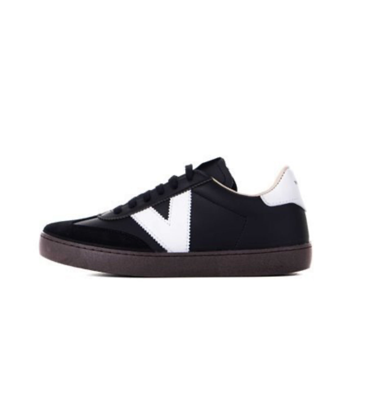 Victoria - 126186 Black and White Trainer