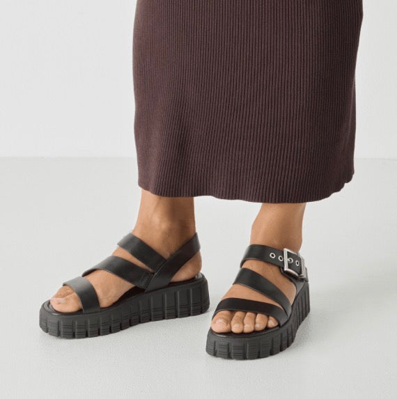 Tamaris - 28233 Black Gladiator Sandal
