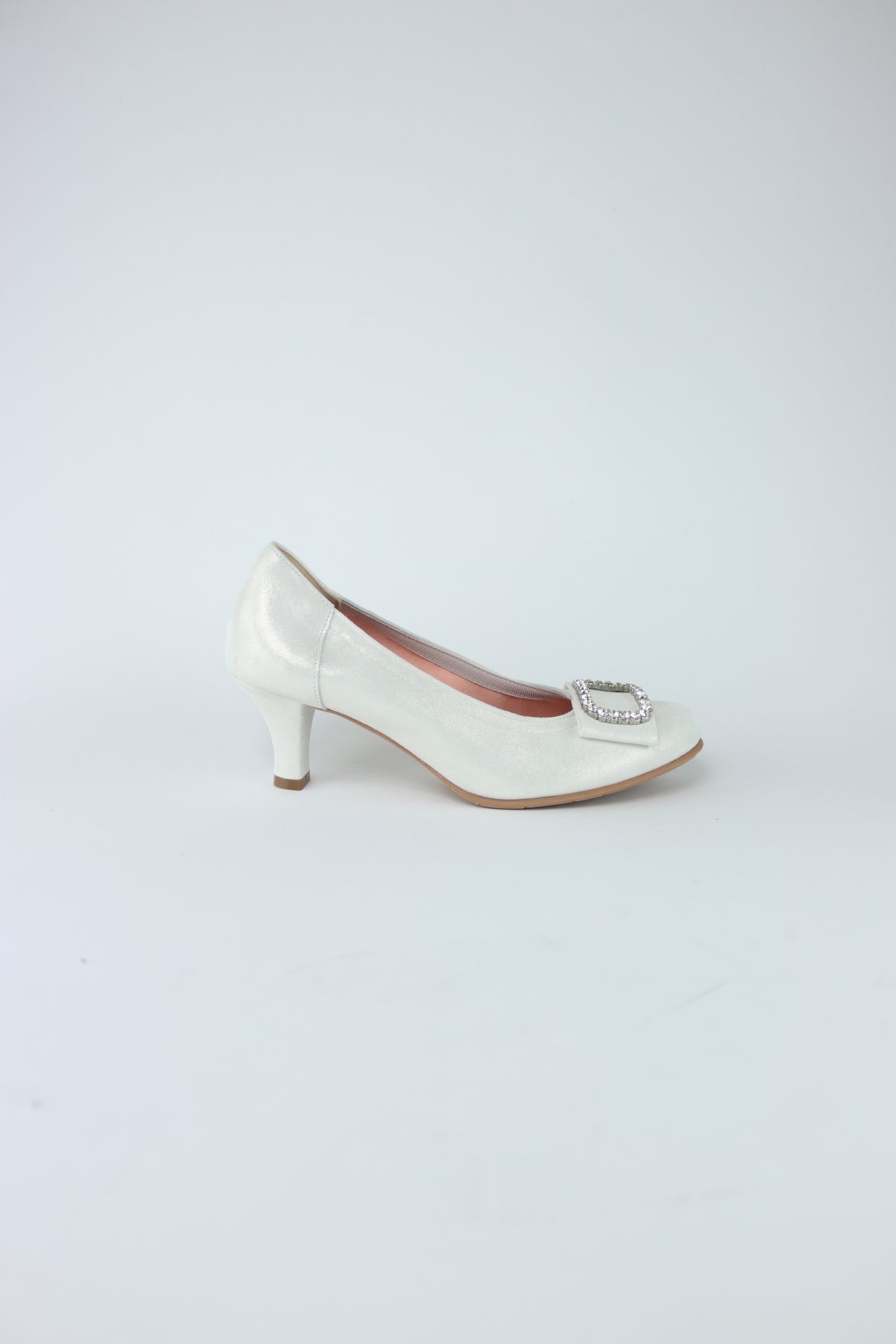 Le Babe - 3037 White/Silver Diamante Court Shoe