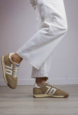 Back 70 - Jogger Beige Trainer