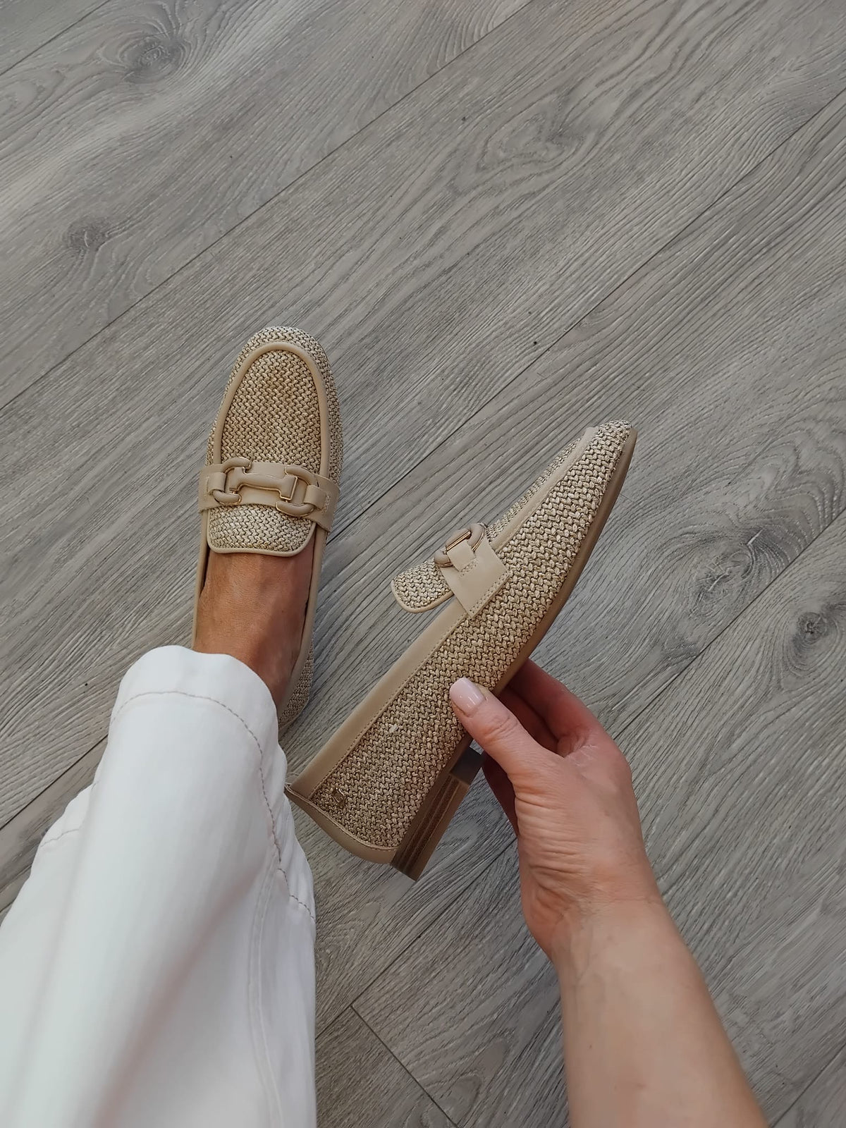 Carmela - 163219 Cream Raffia Loafer
