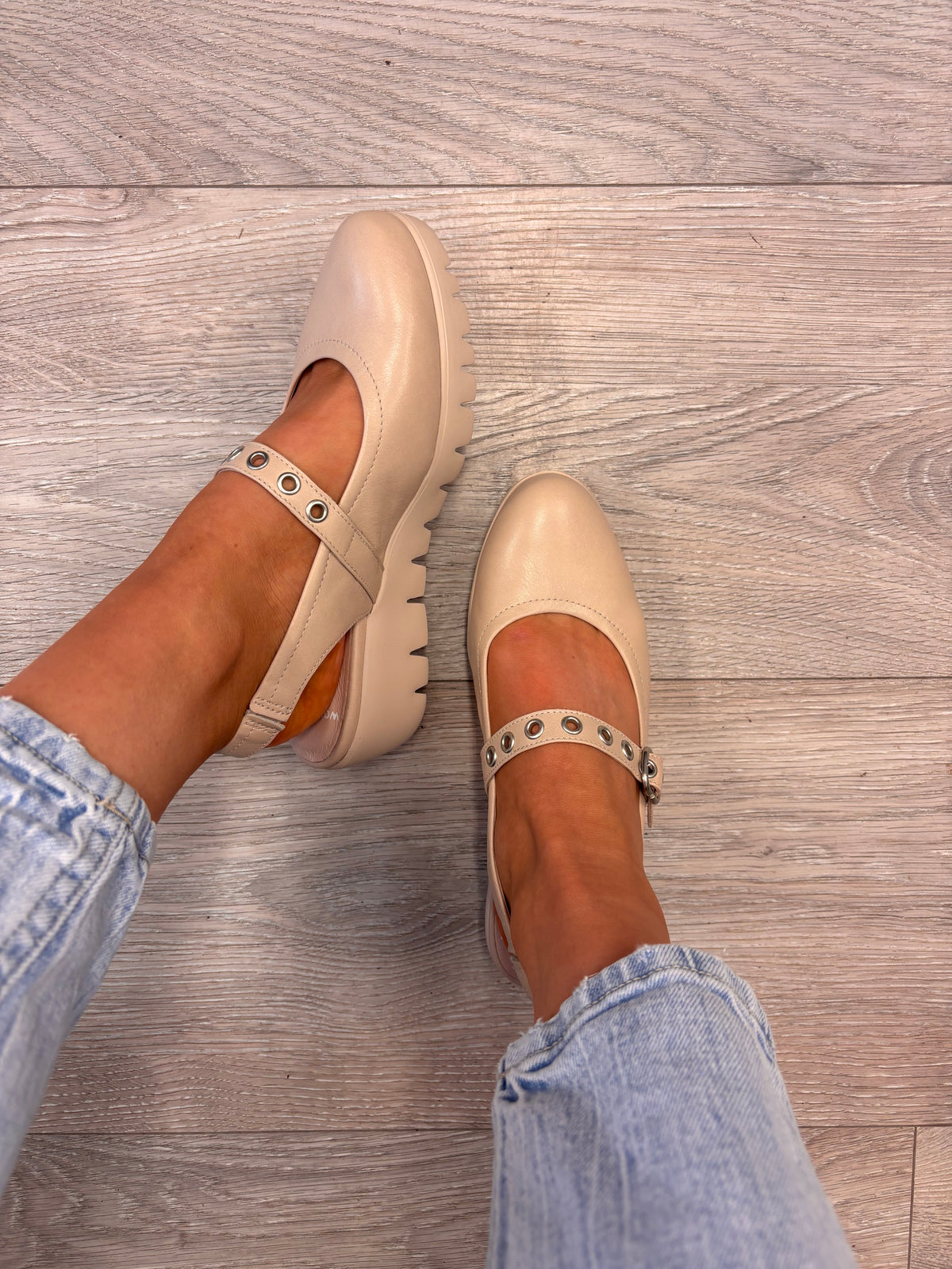 Wonders - C-33353 Beige Strap Slingback