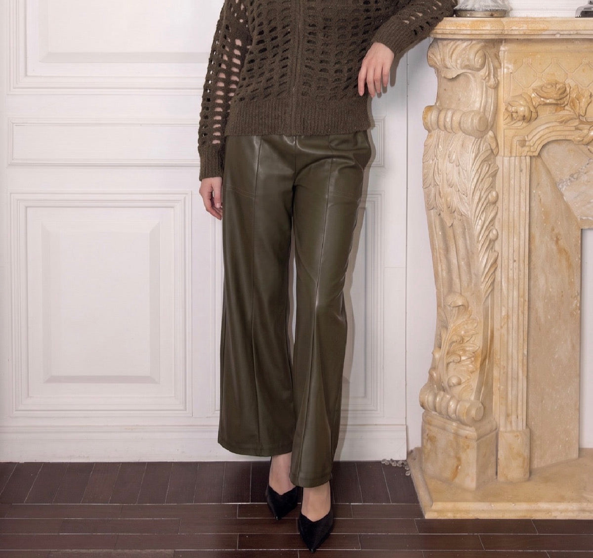Anna - Khaki Faux Leather Trousers