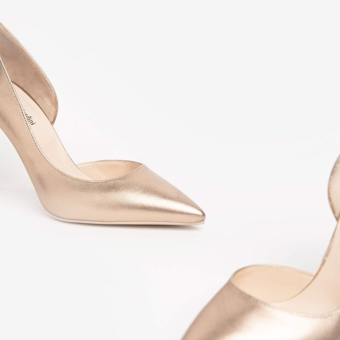 NeroGiardini - E218332DE Gold Court Shoe