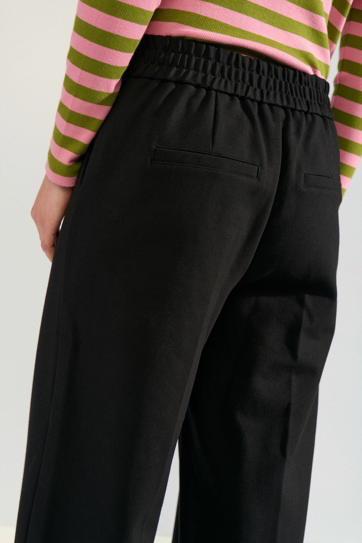 Numph - Nuathema Black Elasticated Trousers