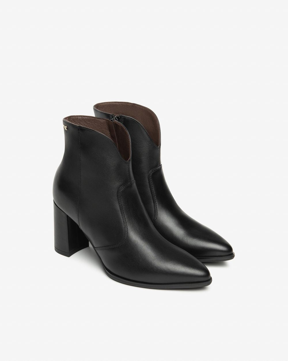 NeroGiardini - I514340D Black Leather V Boot