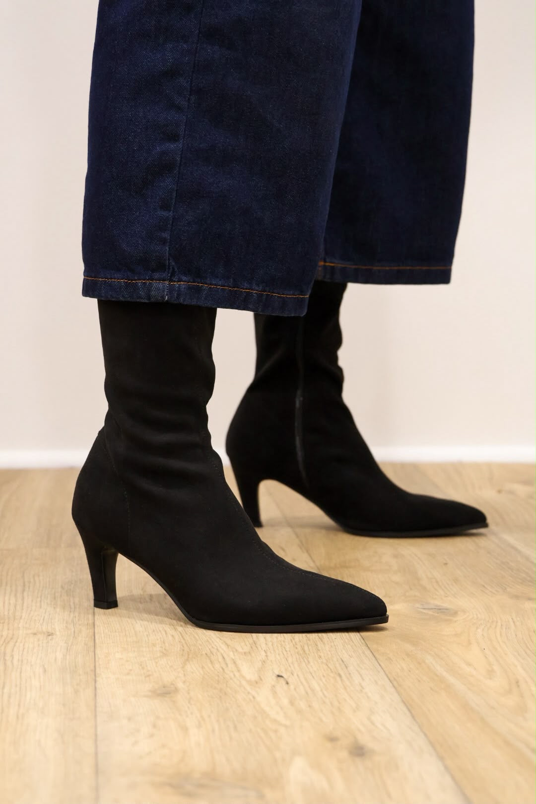 Lodi - A-Osiris Black Sock Knee High Boot