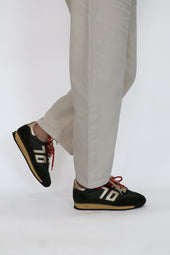 Back 70 - Jogger Green/Gold Trainer