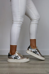 Another Trend - A035 [Metal] Metallic Platform Trainer