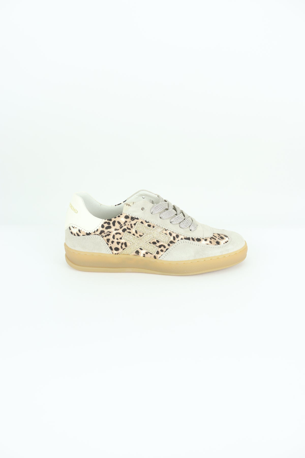 Another Trend - A032 Leopard Trainer