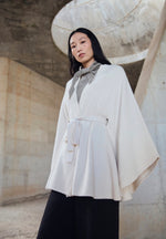 Mus & Bombon - Cream Cape