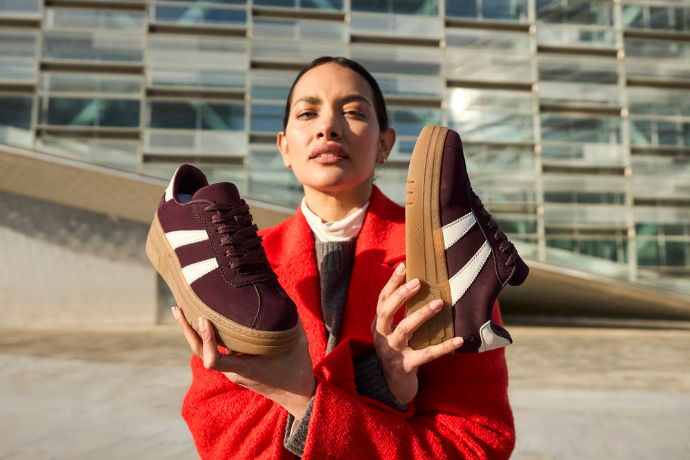 Rieker - M7601 Burgundy Platform Trainer