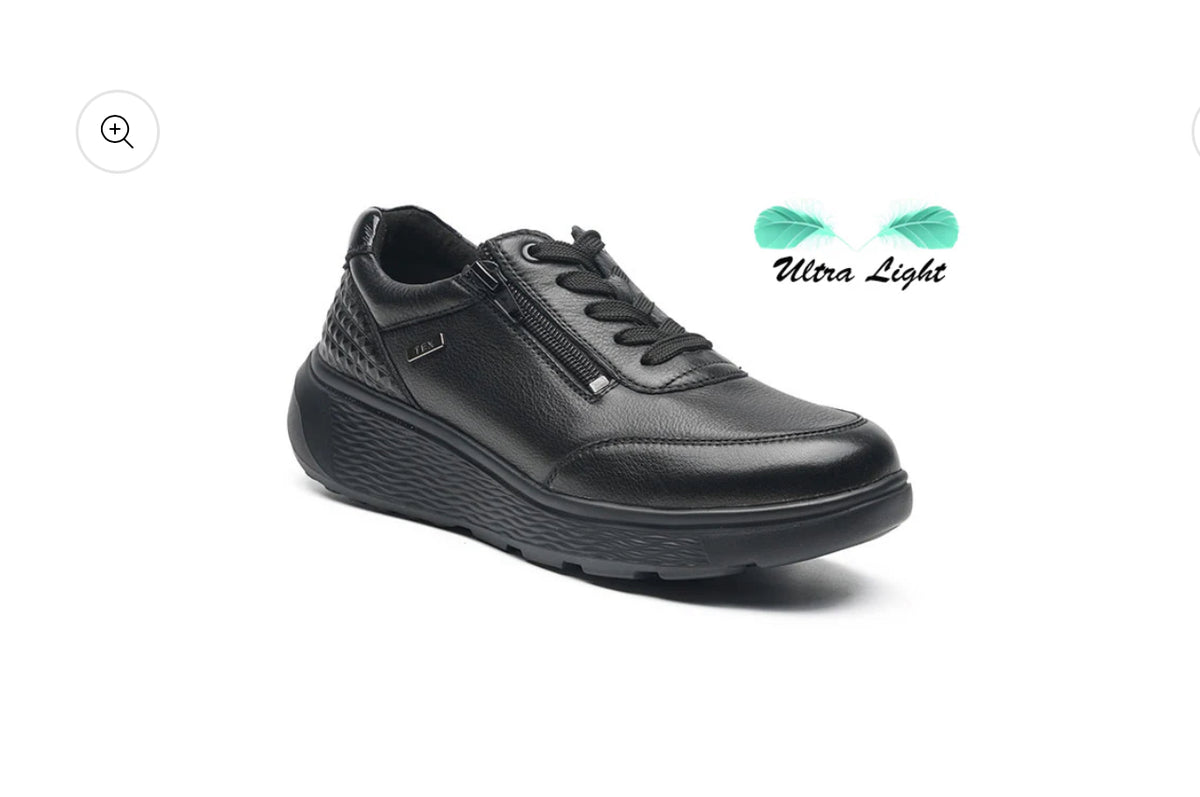 G Comfort S-2725S Black Zip Trainer
