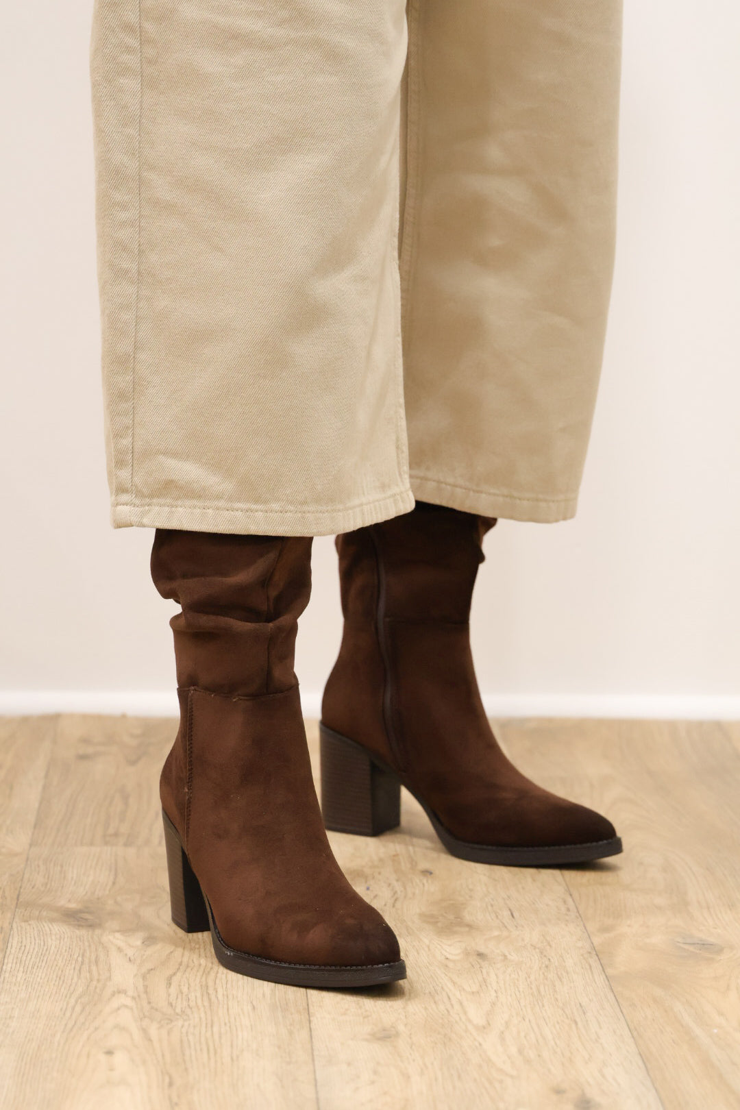Xti - 146529 Brown Slouch Knee High