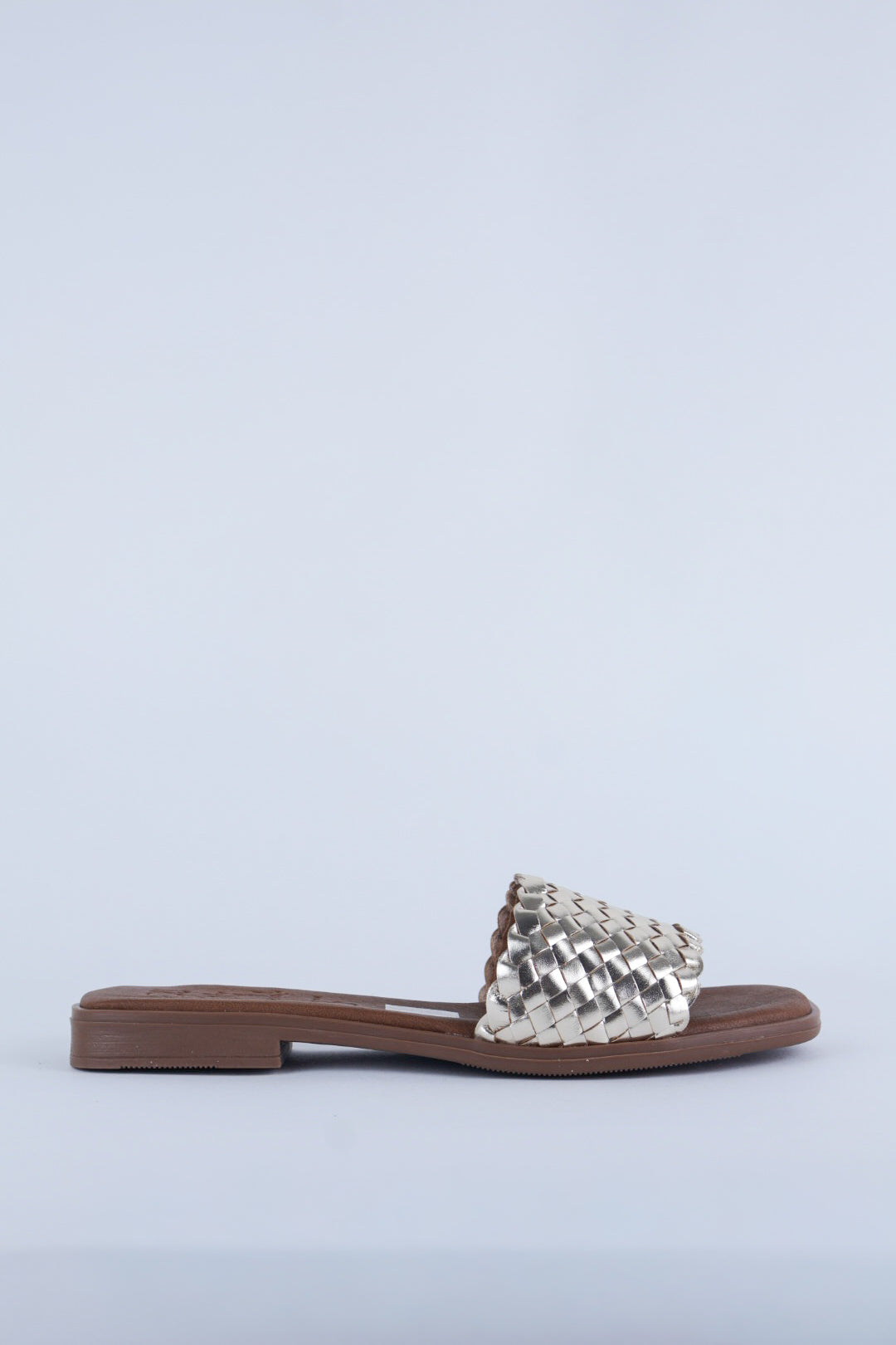 Oh My Sandals - 5829 Gold Woven Slide