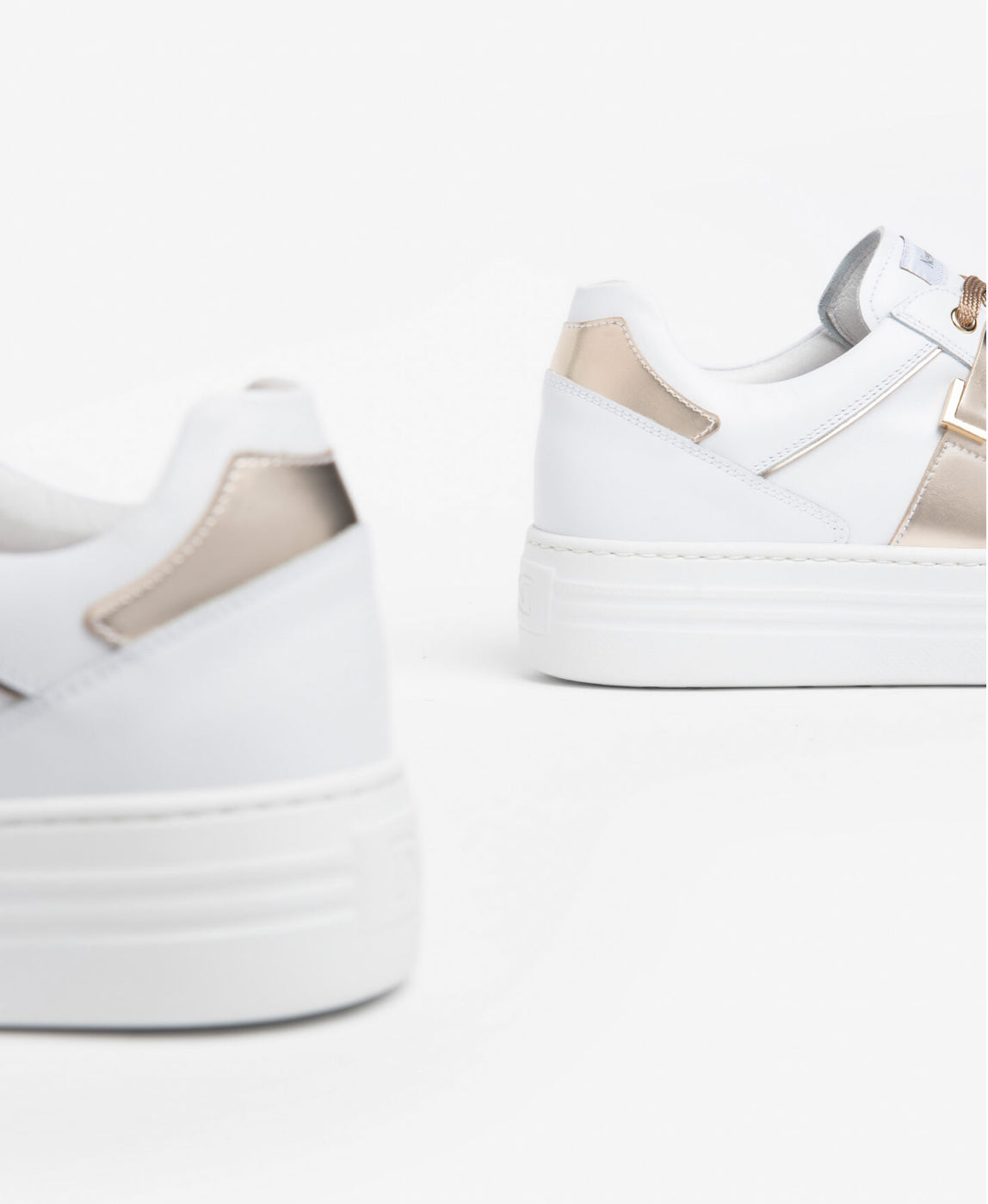 Nerogiardini - I308413D White and Gold NG Trainer