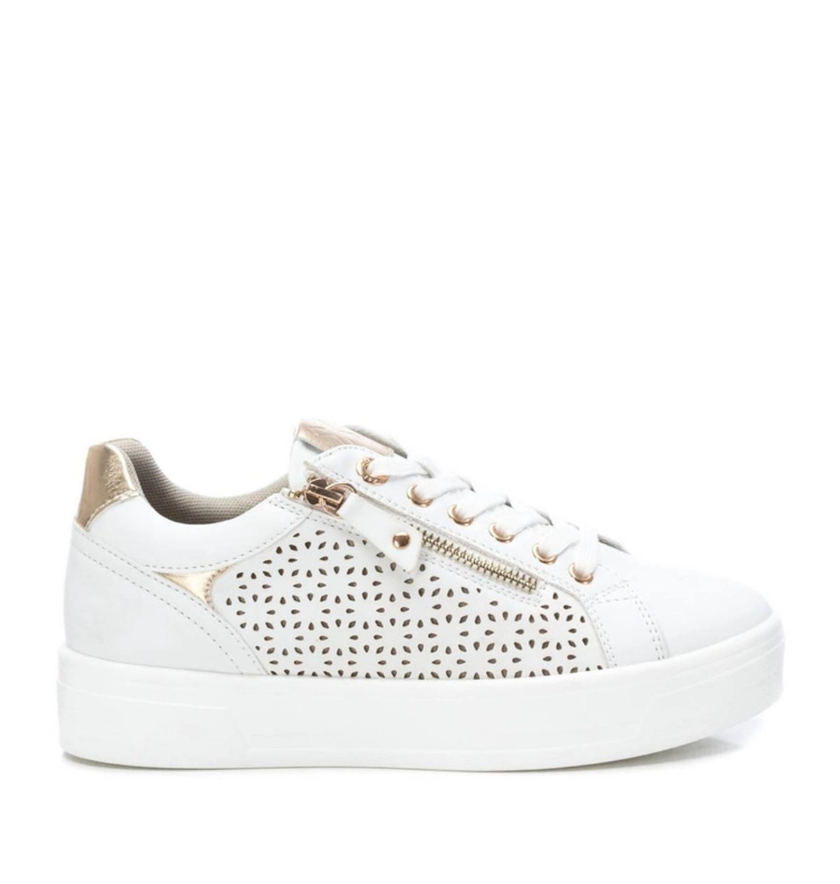 Xti - 142229 White and Gold Trainer