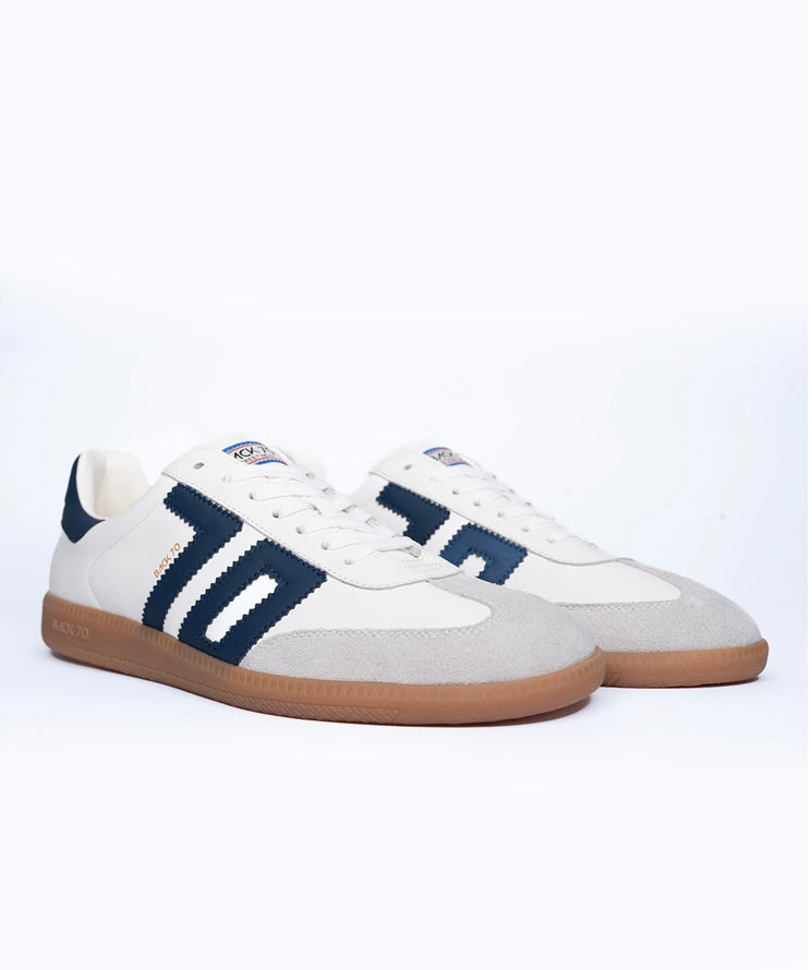 Back 70 - 2505-16 White & Navy Trainer