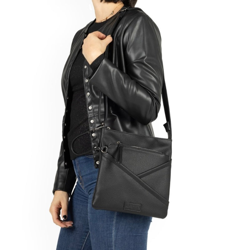 Remonte - Q0633-00 Black Crossbody Bag