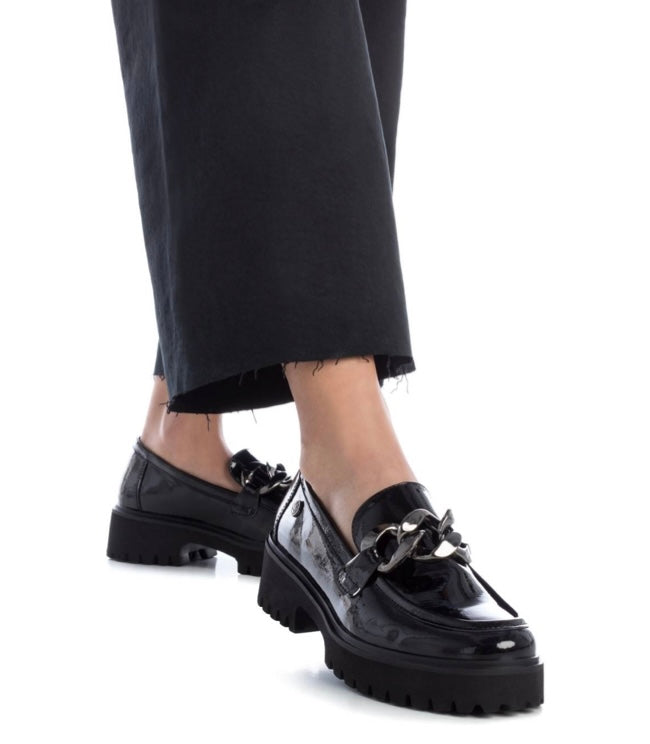 XTI - 143205 Black Patent Chunky Loafer